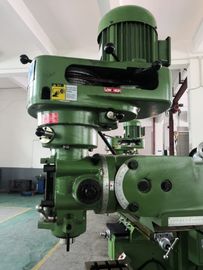 3HP/R8(NT30) Taiwan parts step speed Vertical Turret Milling Machine , 1270*254mm table